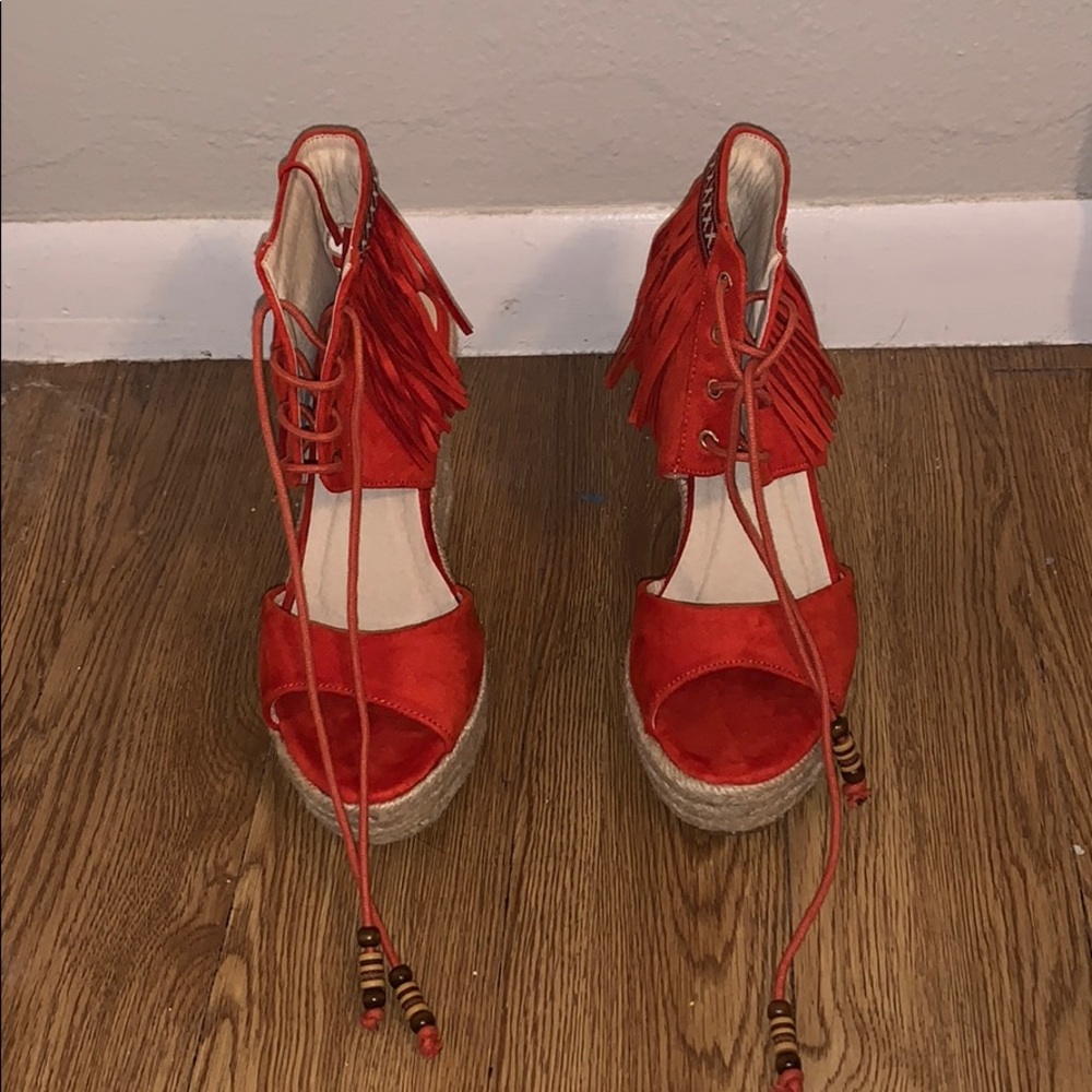 Mi, iM size 7 wedges